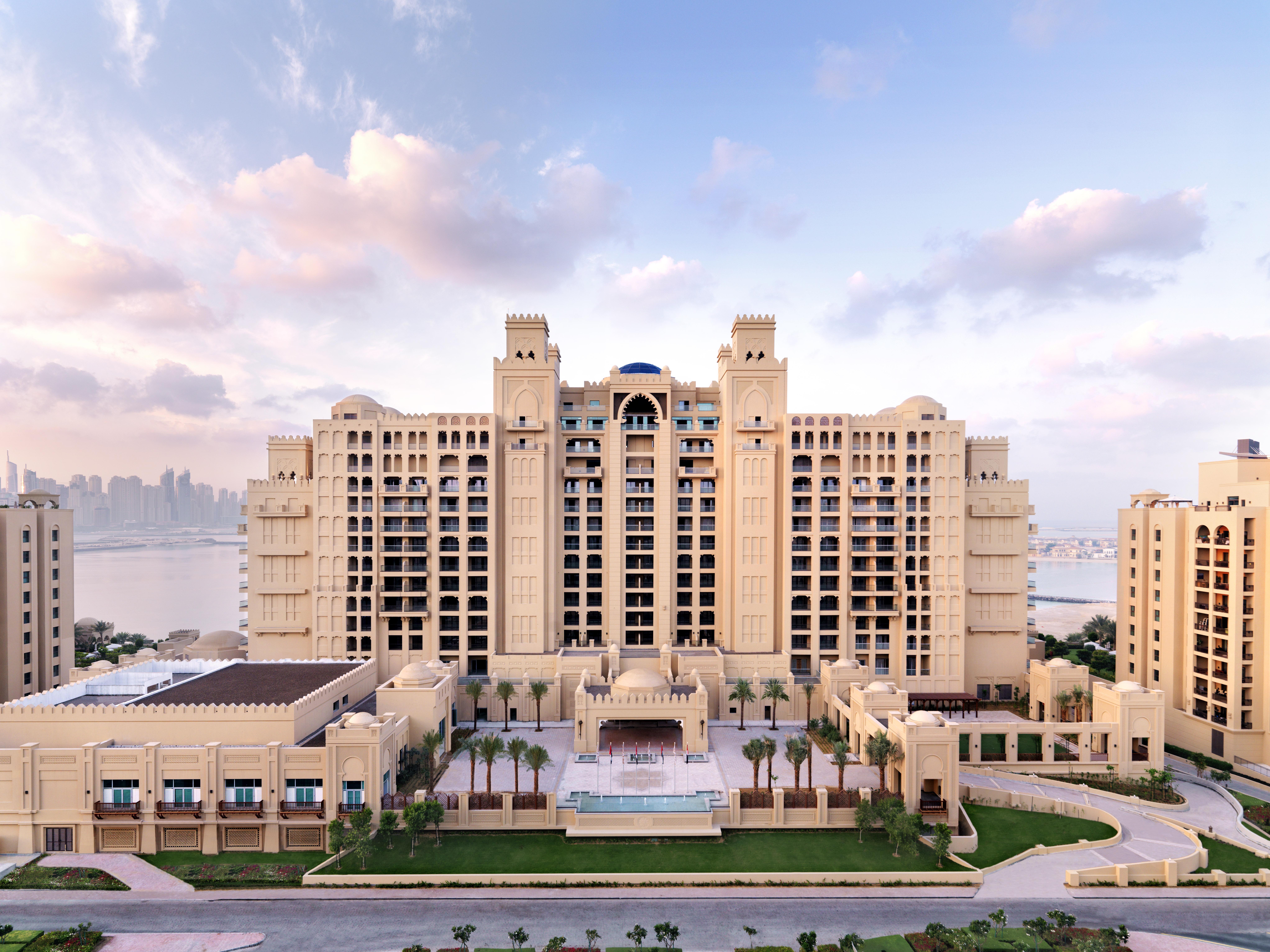 Fairmont The Palm Hotel Dubai Exterior photo The Atlantis Hotel